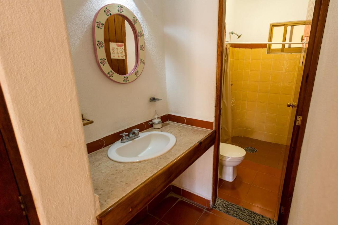 Hotel Casa Arena Zihuatanejo Bagian luar foto