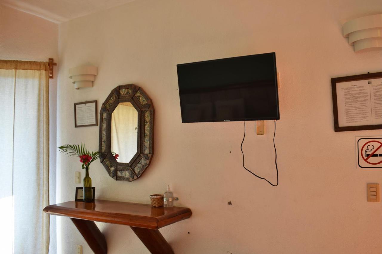 Hotel Casa Arena Zihuatanejo Bagian luar foto