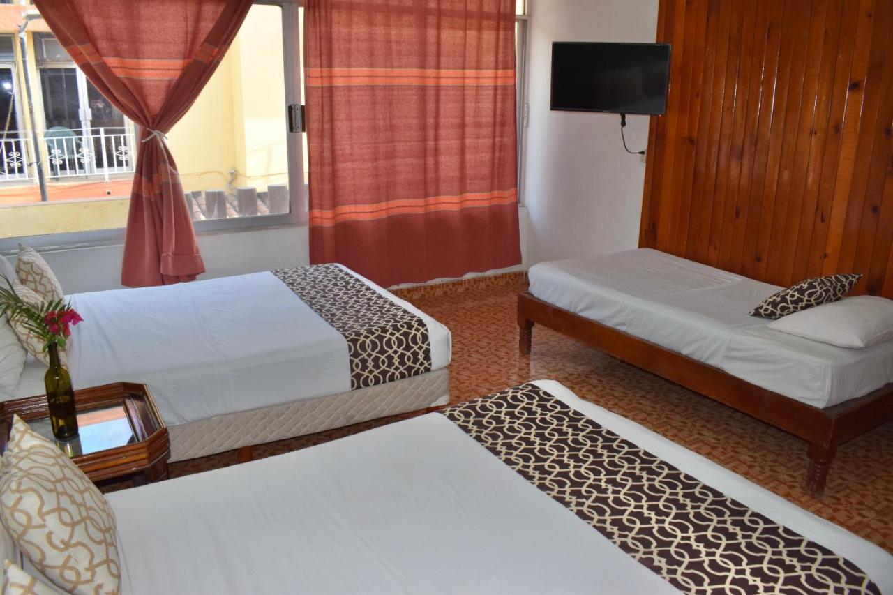 Hotel Casa Arena Zihuatanejo Bagian luar foto