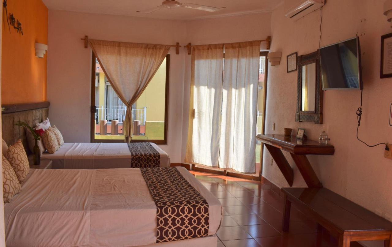 Hotel Casa Arena Zihuatanejo Bagian luar foto