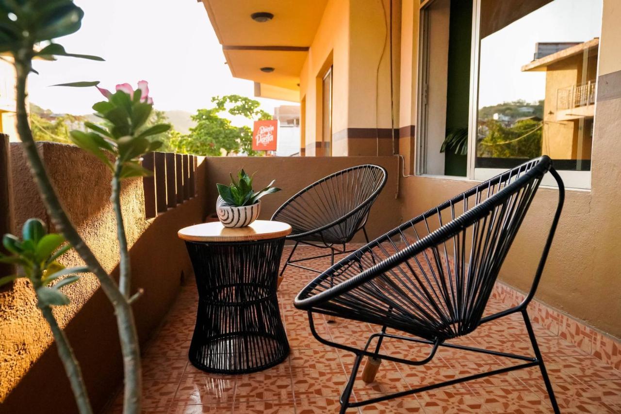 Hotel Casa Arena Zihuatanejo Bagian luar foto